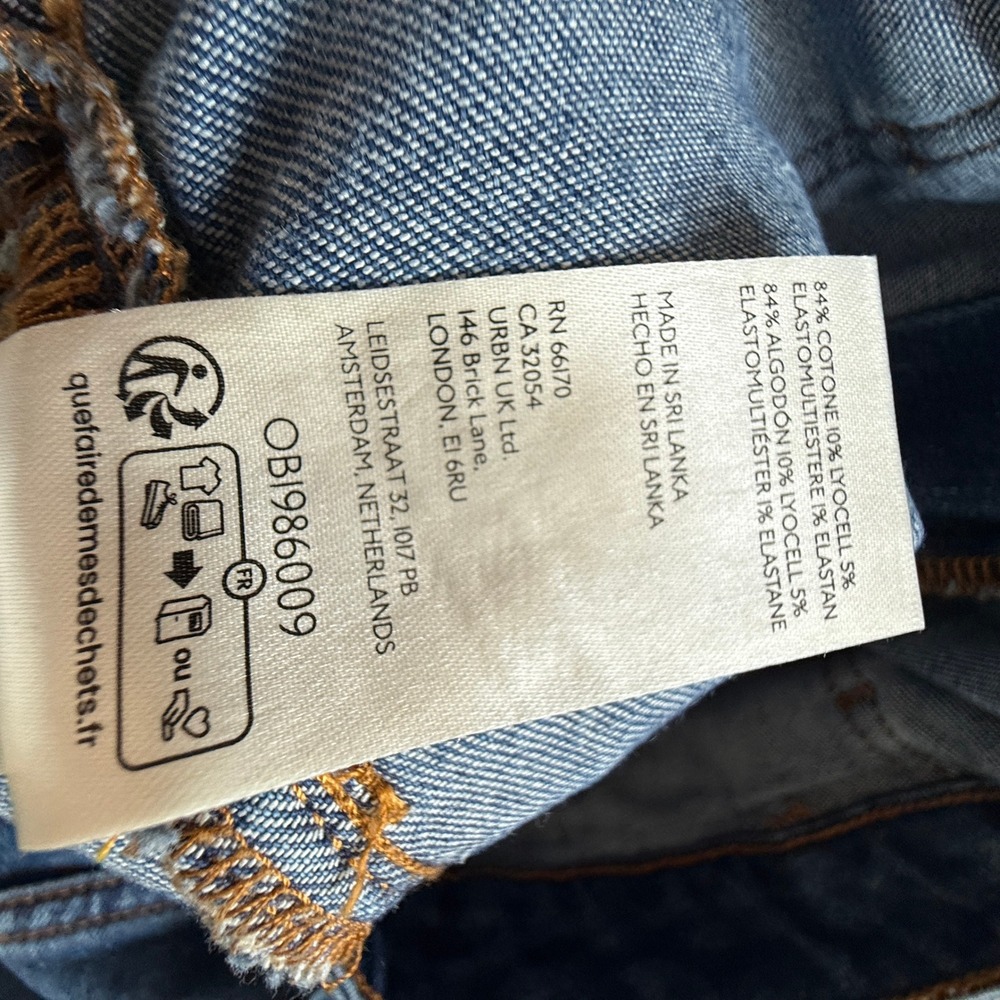 Pilcro Curvy Rylan Relaxed High-Rise Flare Jeans Sz 32 Outer Pockets - Picture 10 of 11